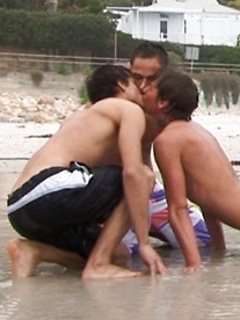 Hard body trio from the beach fucks each other bareback in the bedroom