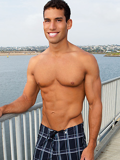 A dazzling white smile and muscular body make sexy jock Arthur irresistible